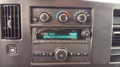 2024 Chevrolet Express Cargo 2500 WT