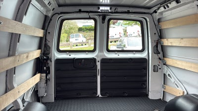 2024 Chevrolet Express Cargo 2500 WT