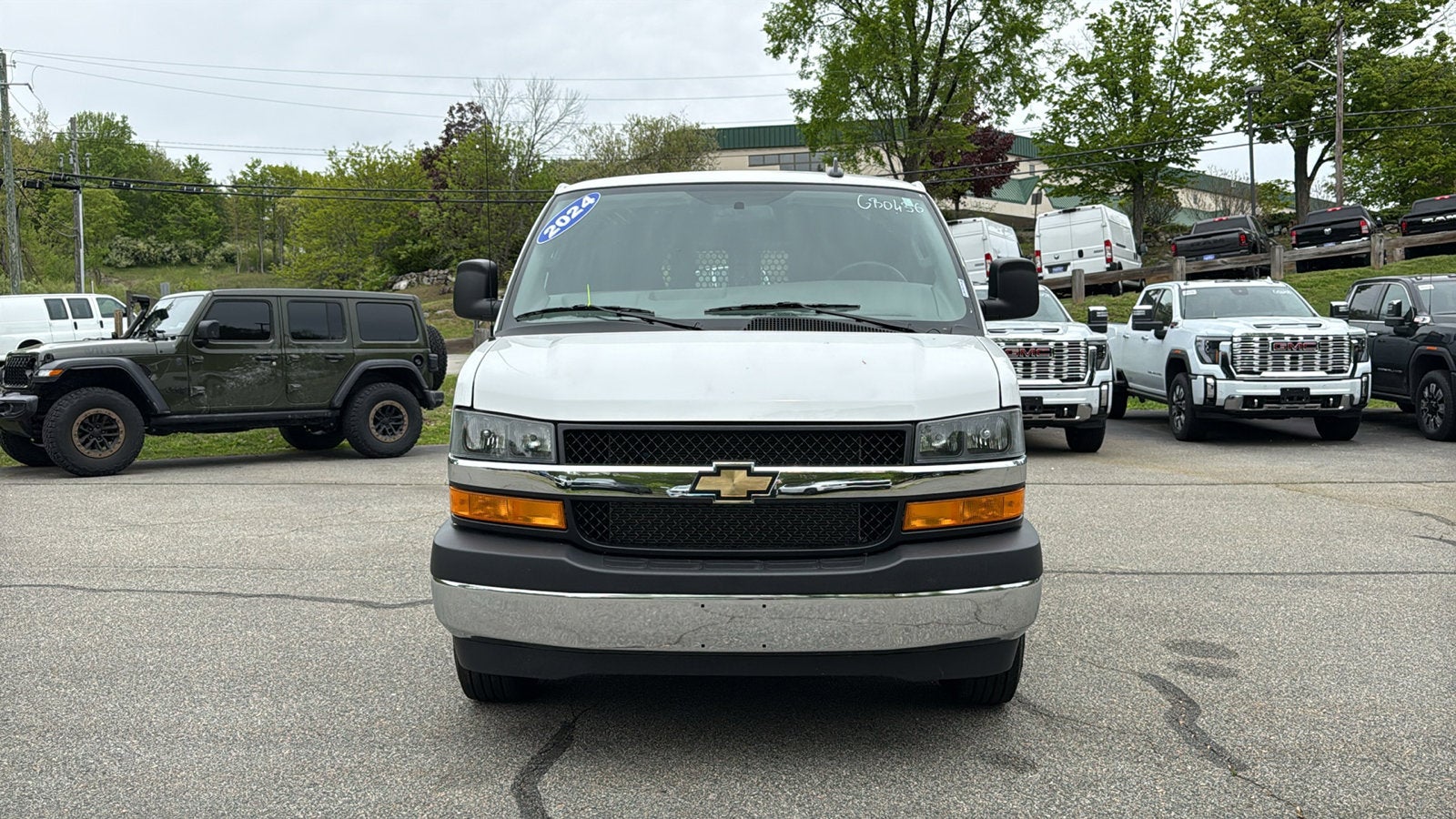 2024 Chevrolet Express Cargo 2500 WT