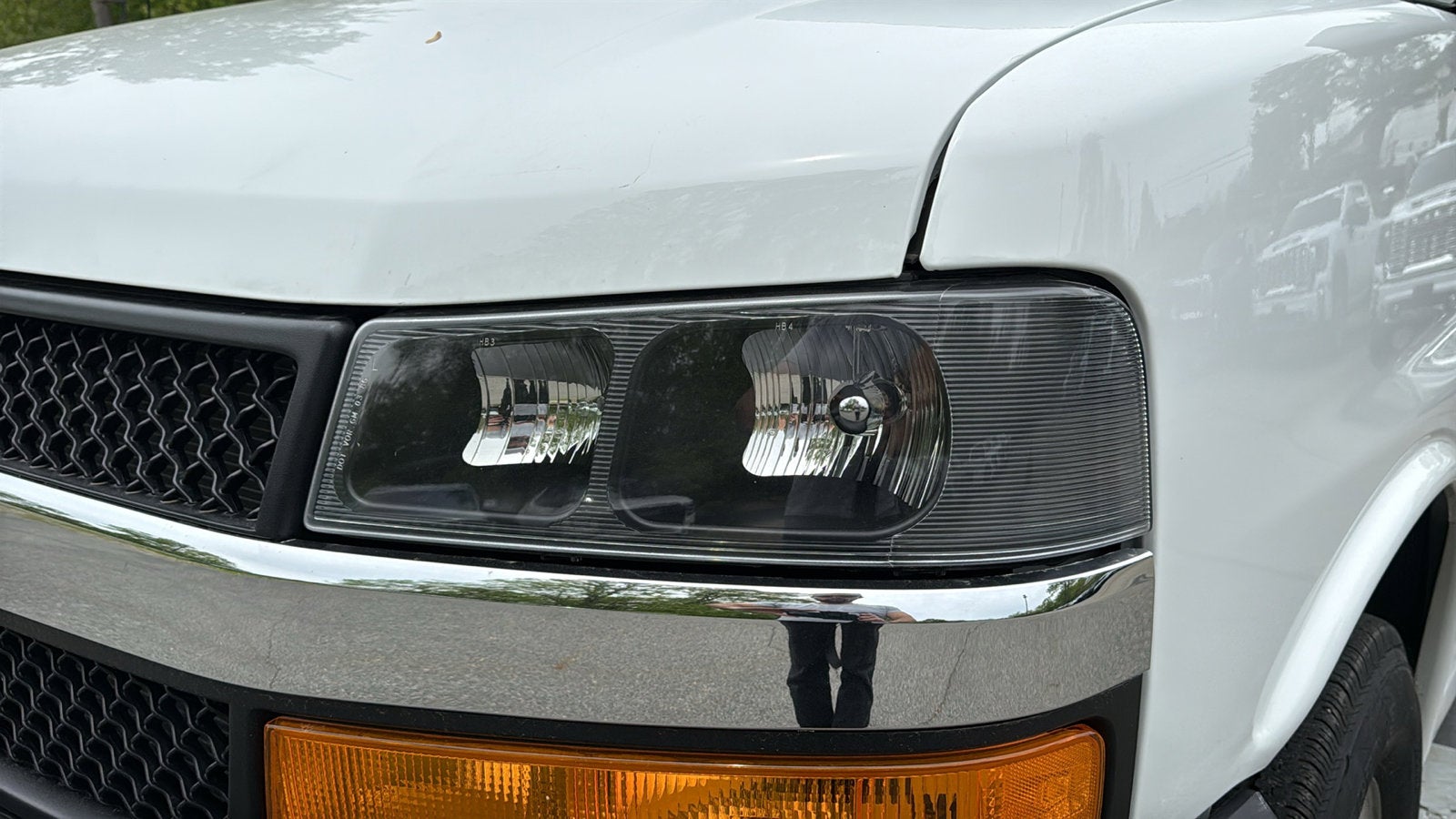 2024 Chevrolet Express Cargo 2500 WT