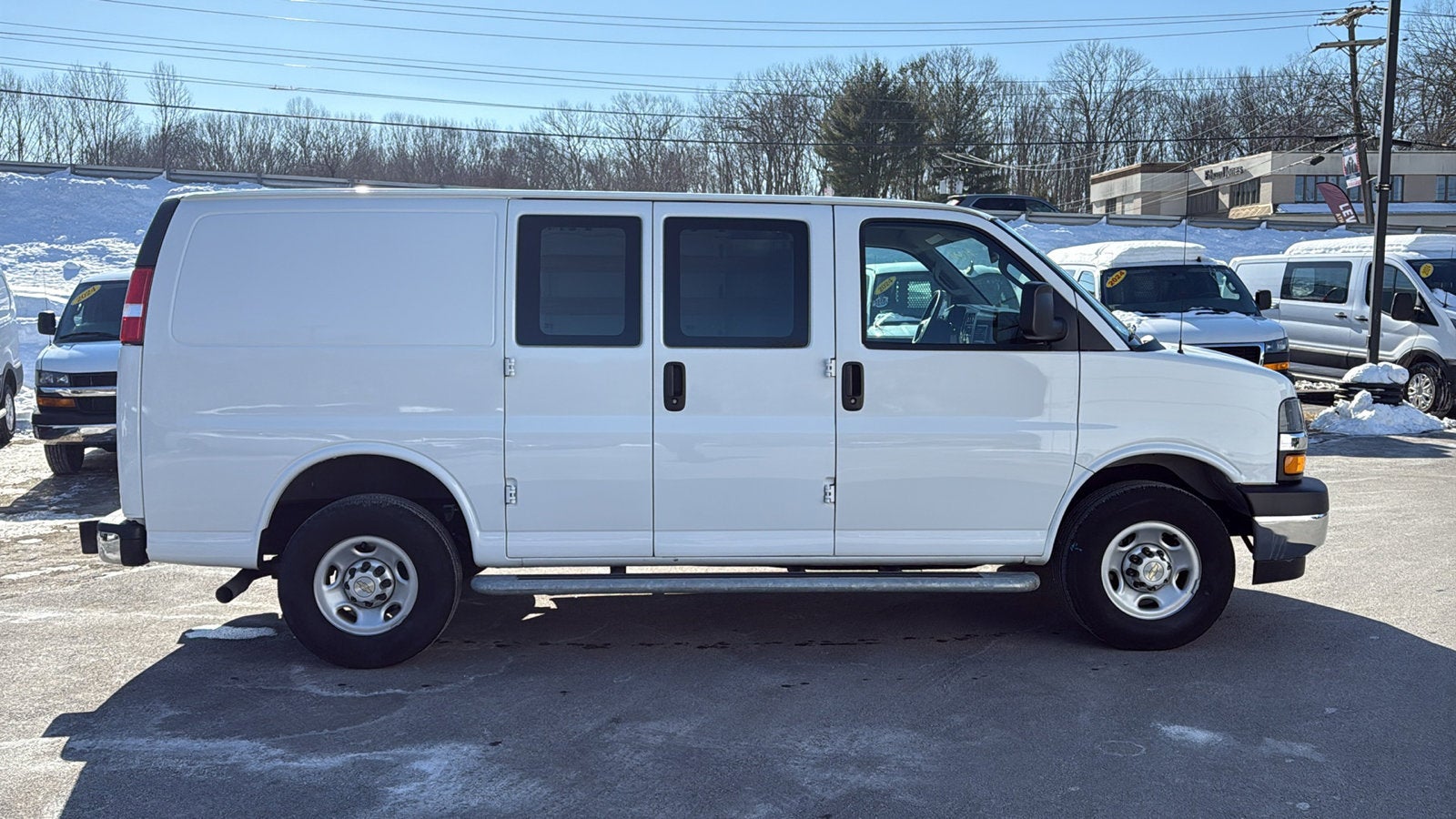 2024 Chevrolet Express Cargo 2500 WT