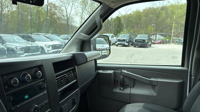 2024 Chevrolet Express Cargo 2500 WT