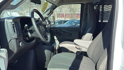 2024 Chevrolet Express Cargo 2500 WT