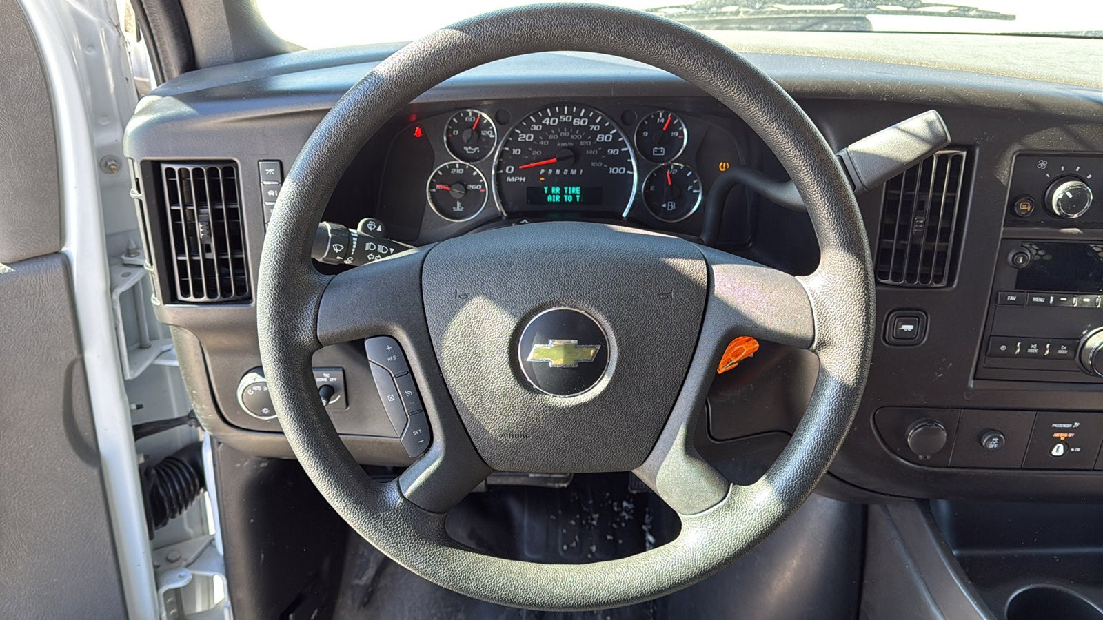 2024 Chevrolet Express Cargo 2500 WT