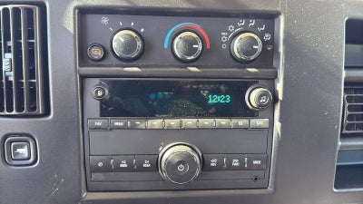 2024 Chevrolet Express Cargo 2500 WT