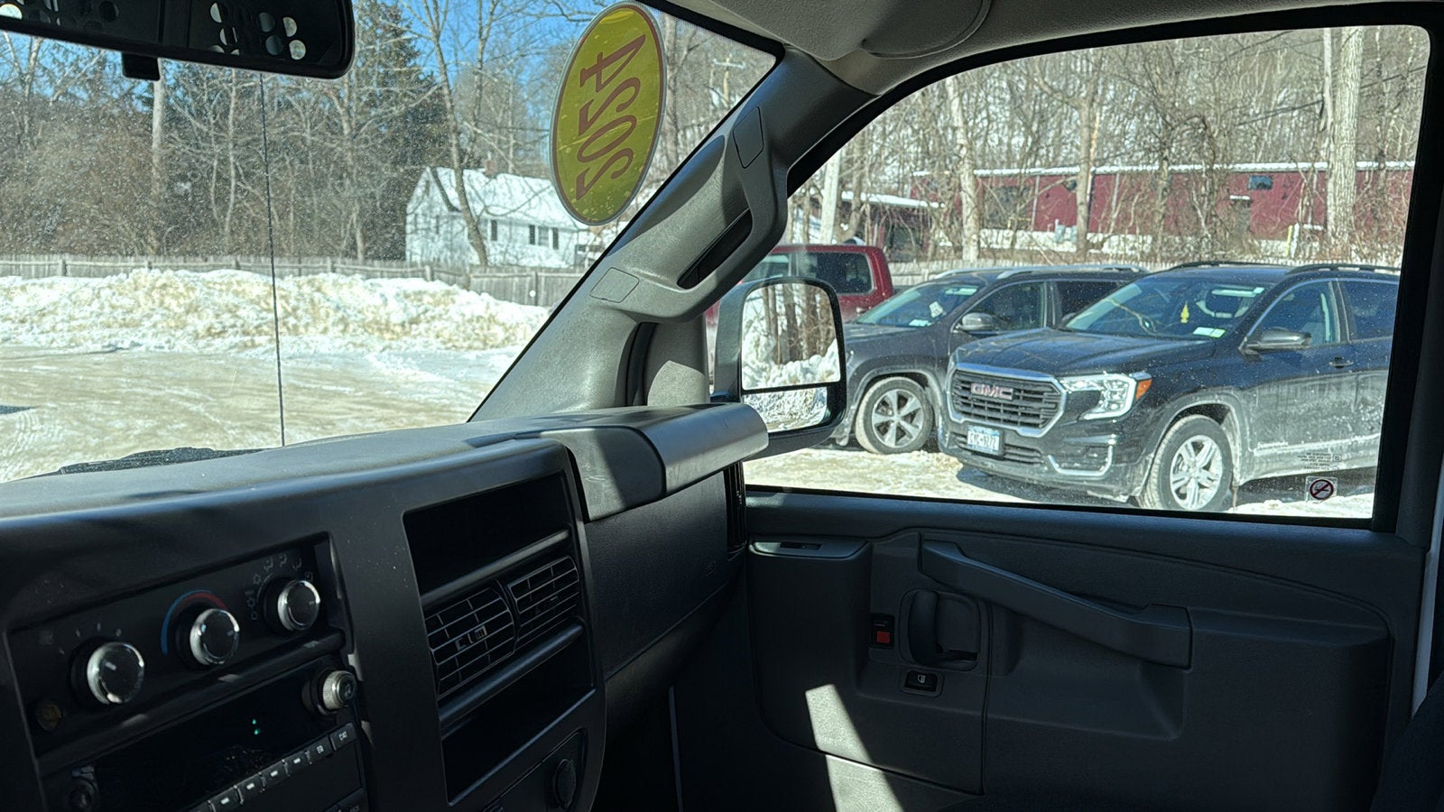 2024 Chevrolet Express Cargo 2500 WT