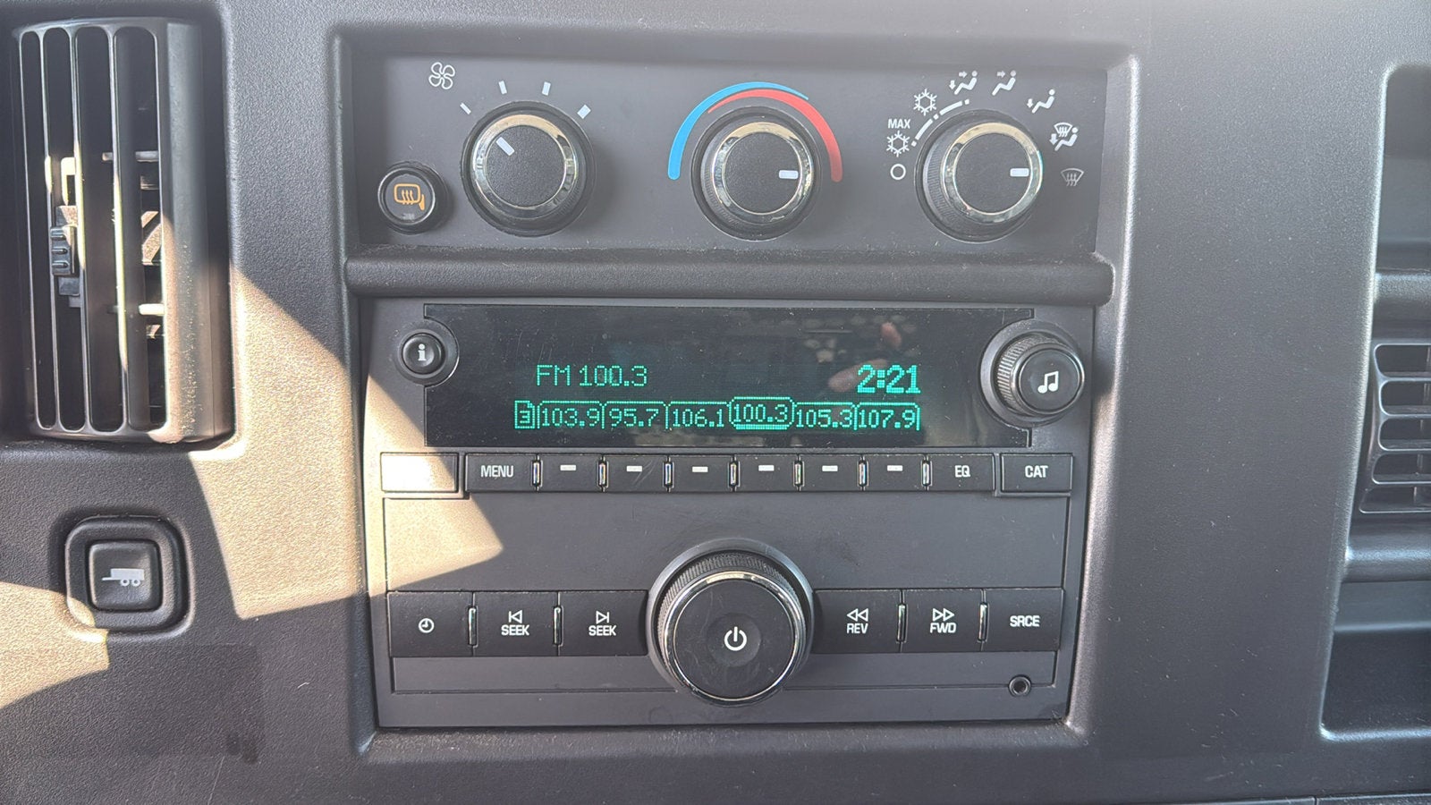 2024 Chevrolet Express Cargo 2500 WT