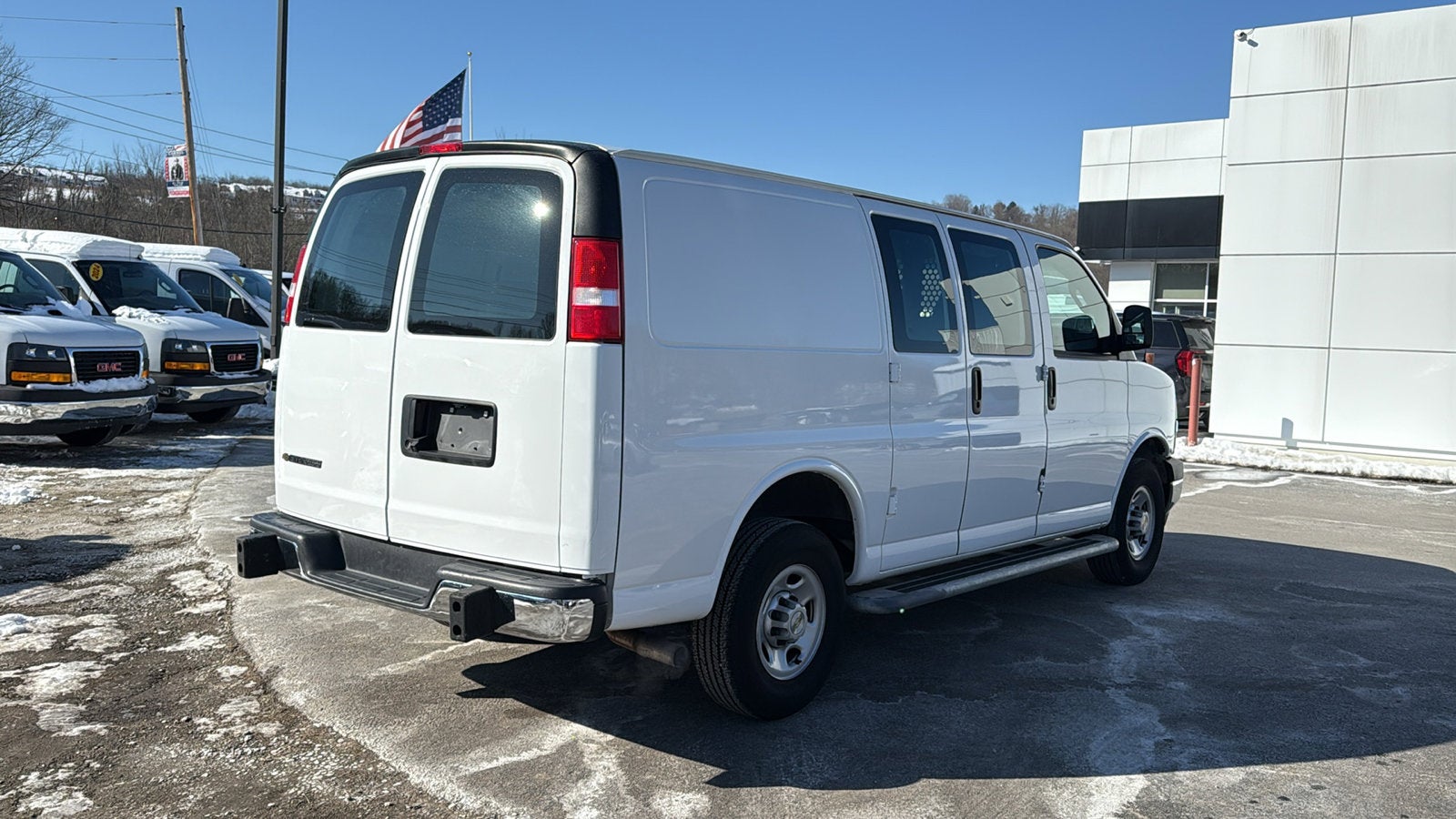 2024 Chevrolet Express Cargo 2500 WT