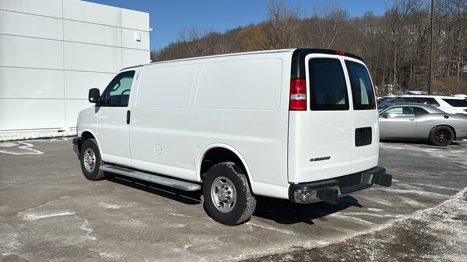 2024 Chevrolet Express Cargo 2500 WT