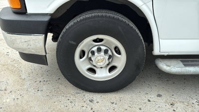 2024 Chevrolet Express Cargo 2500 WT