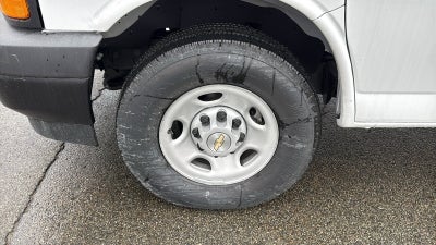 2025 Chevrolet Express Cargo 2500 WT