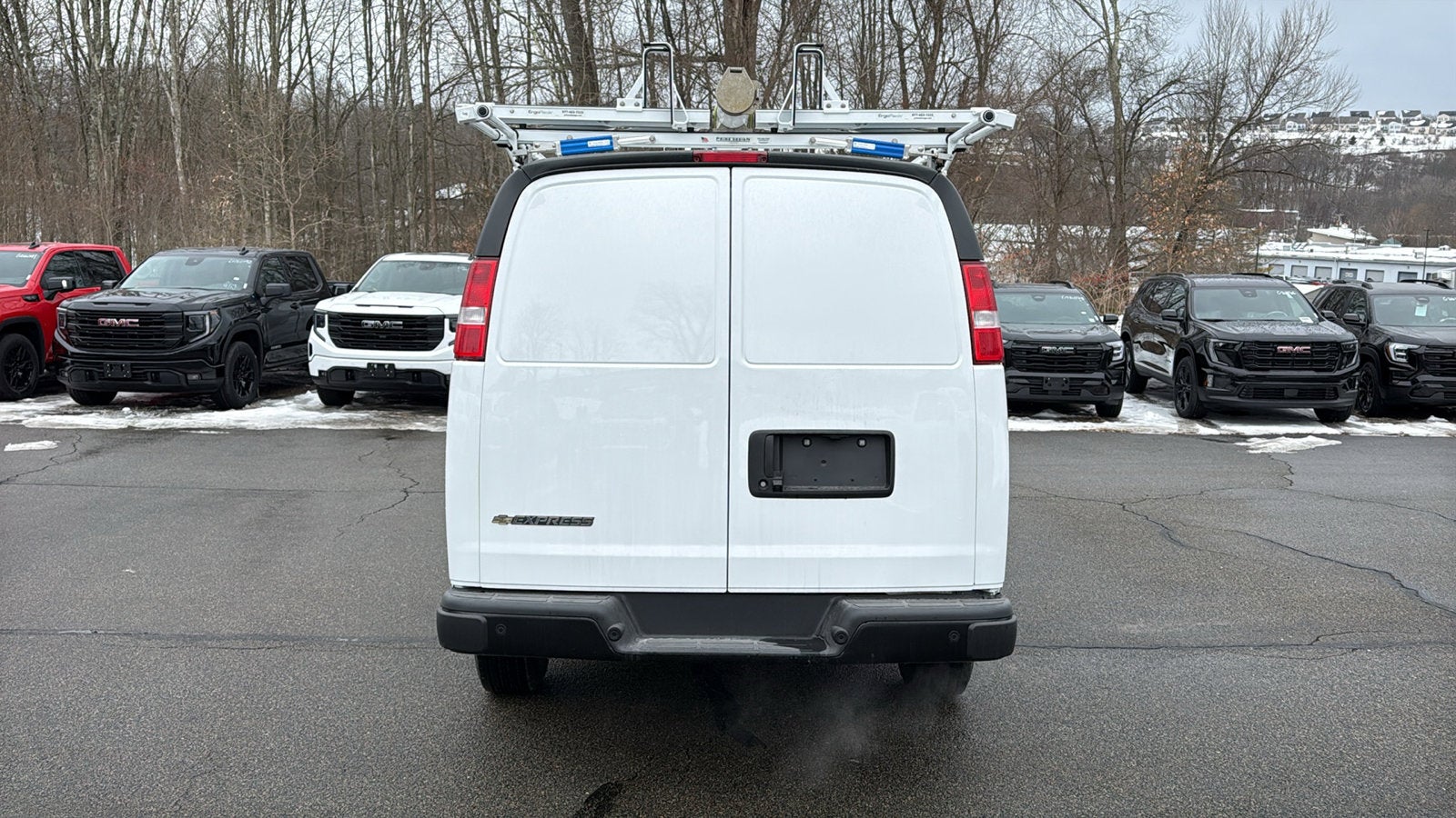 2025 Chevrolet Express Cargo 2500 WT