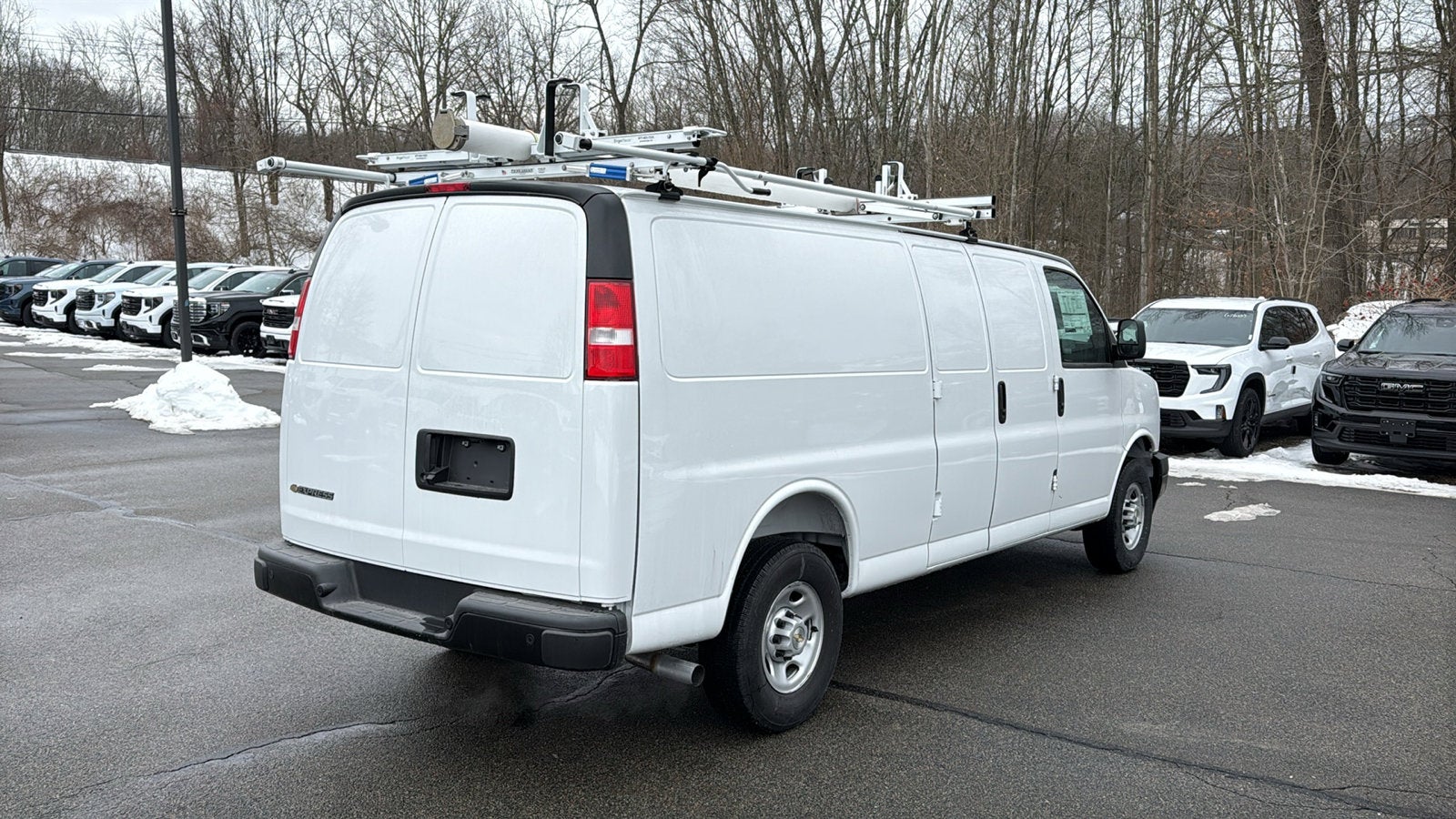 2025 Chevrolet Express Cargo 2500 WT
