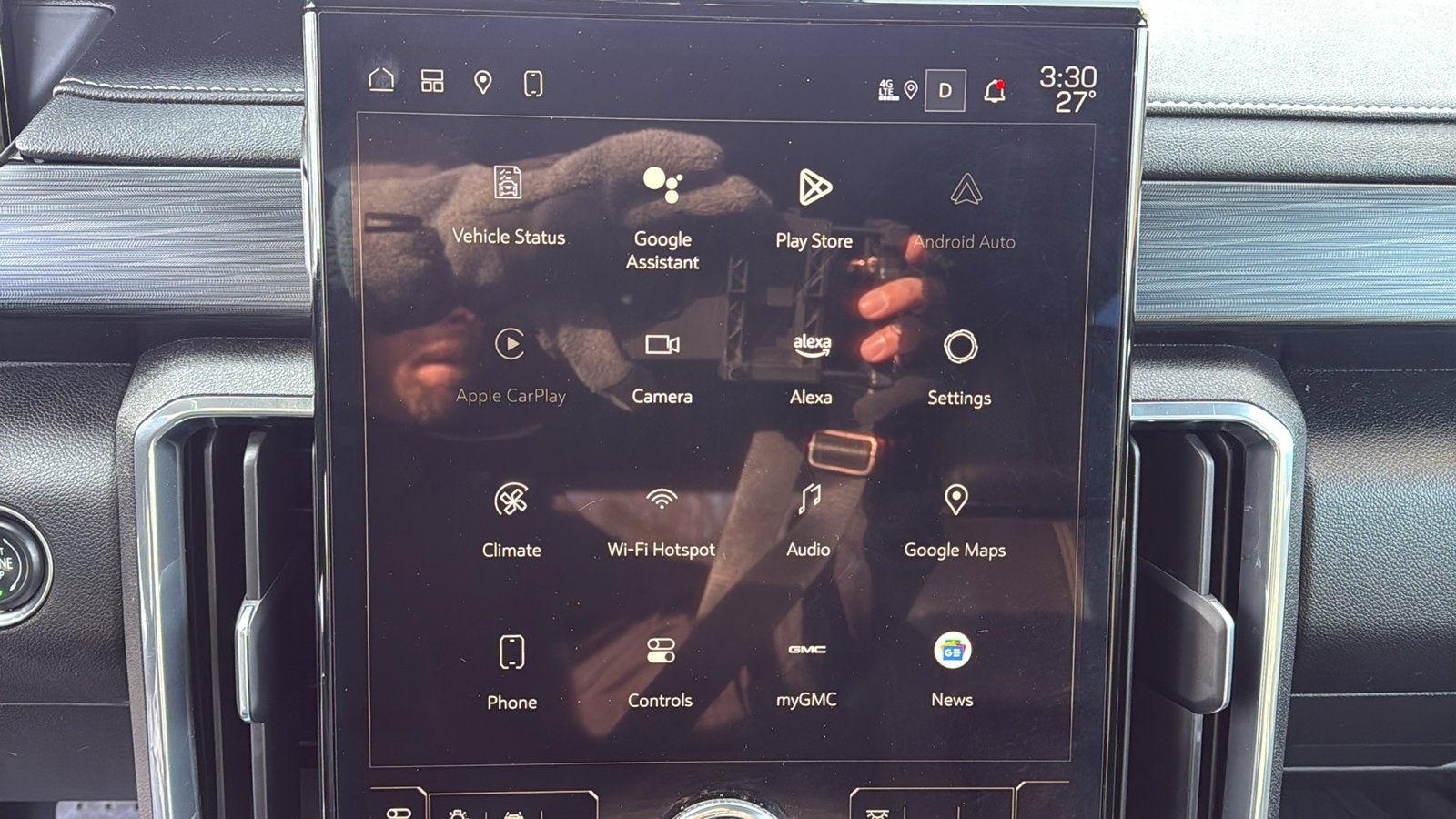 2024 GMC Acadia Elevation