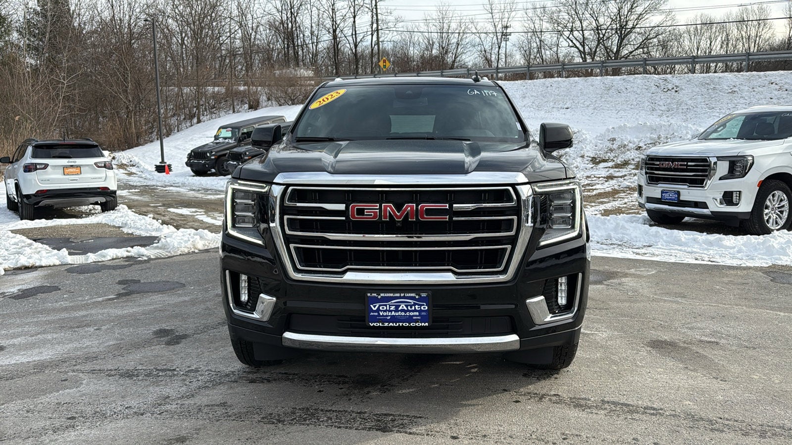 2023 GMC Yukon SLT