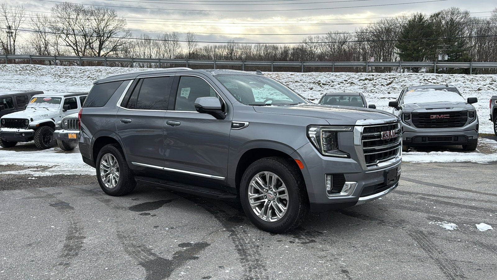 2022 GMC Yukon SLT