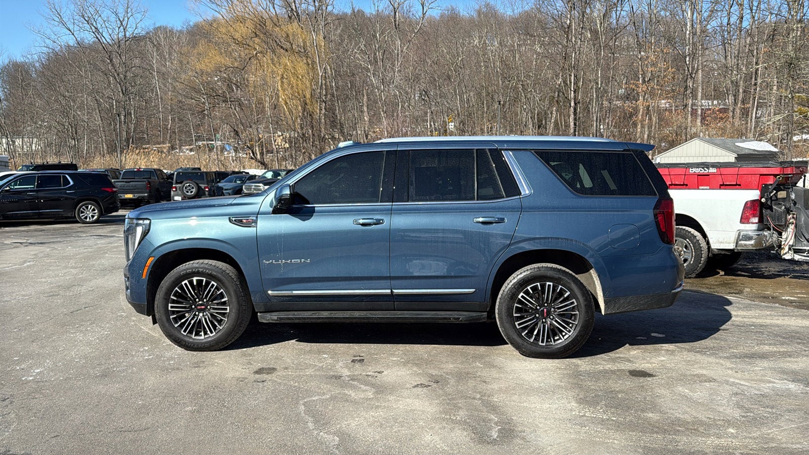 2025 GMC Yukon Elevation