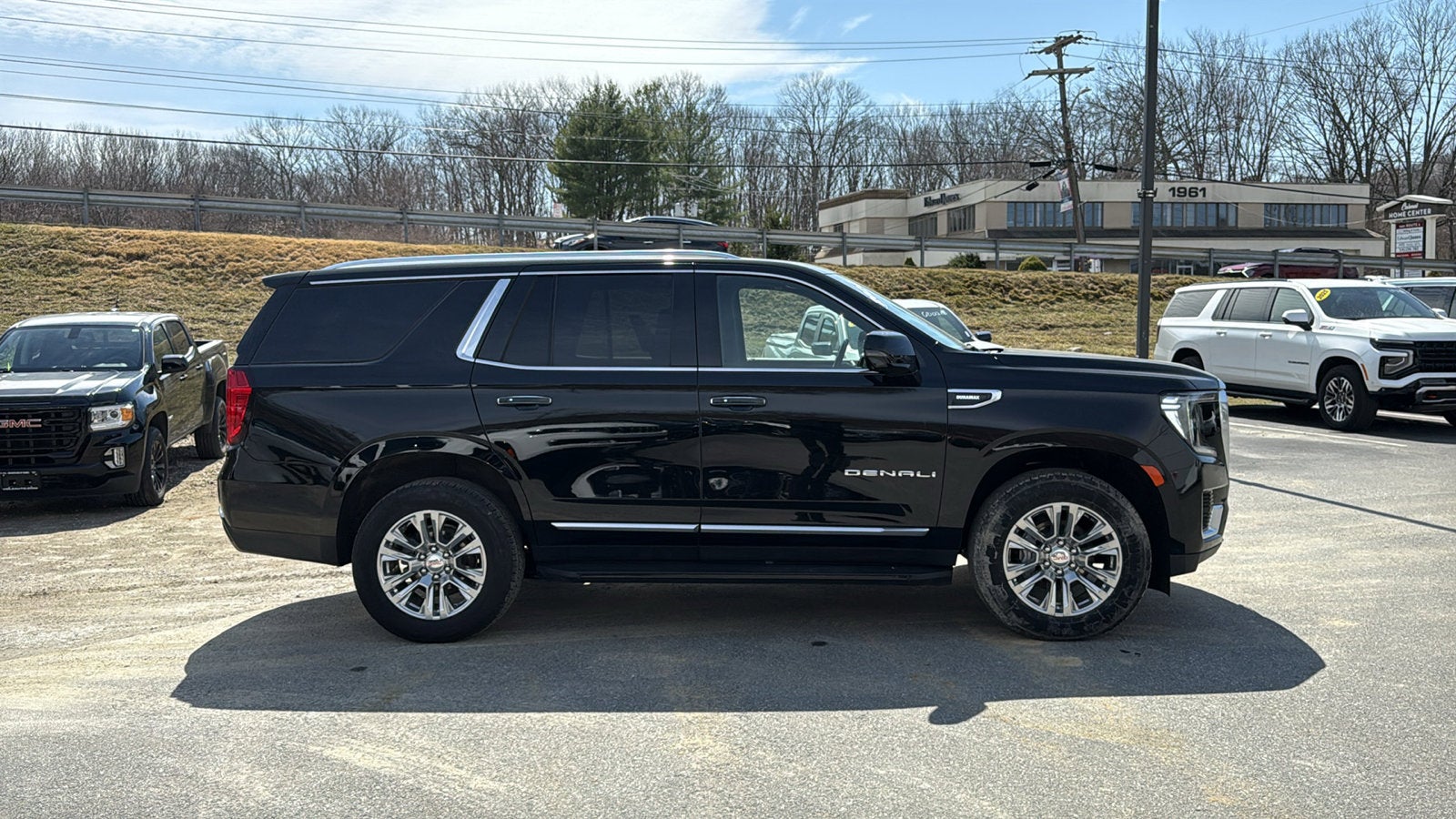2024 GMC Yukon Denali