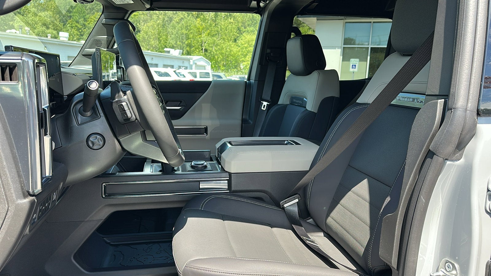 2026 GMC HUMMER EV SUV 2X