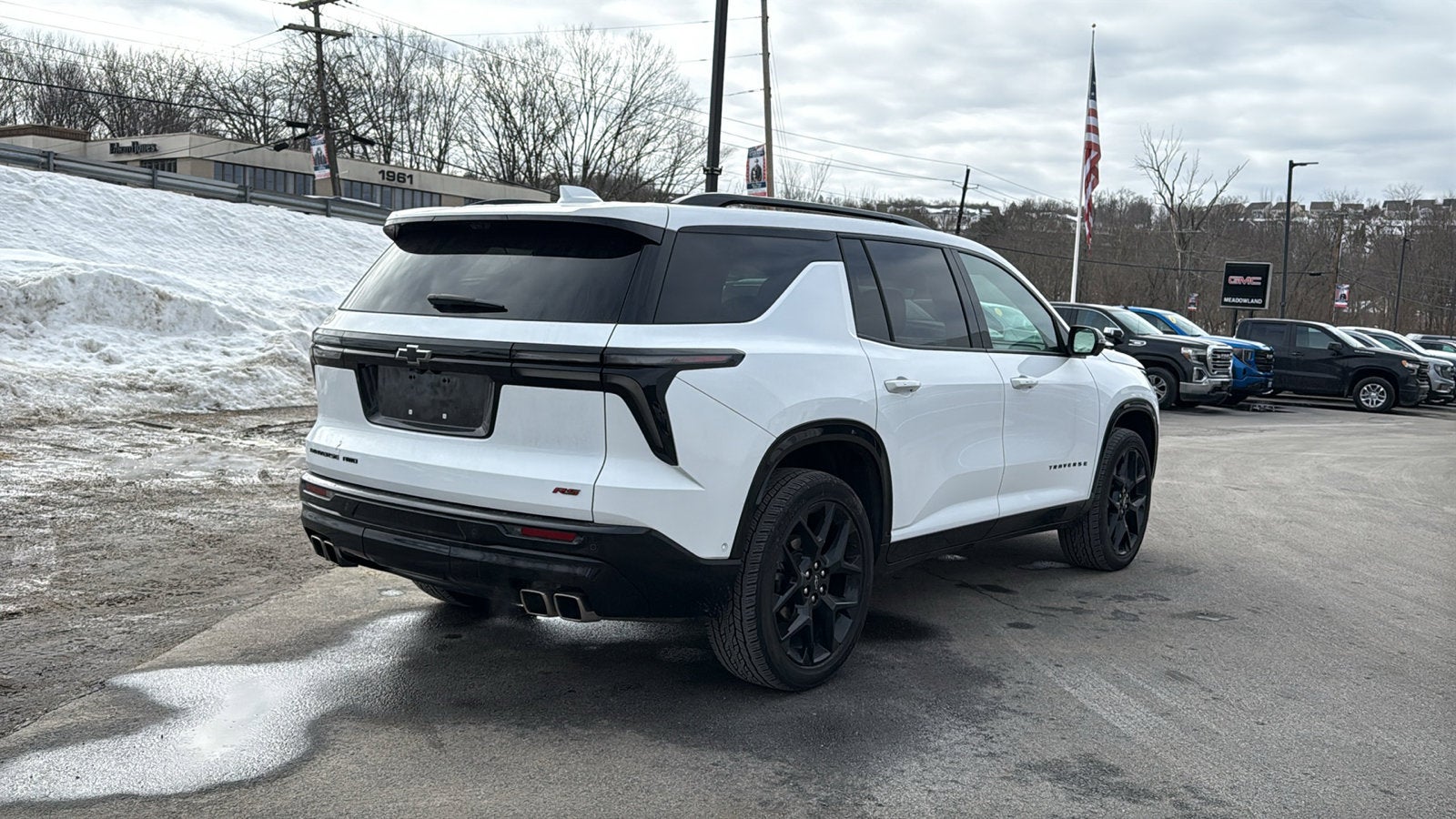 2024 Chevrolet Traverse RS