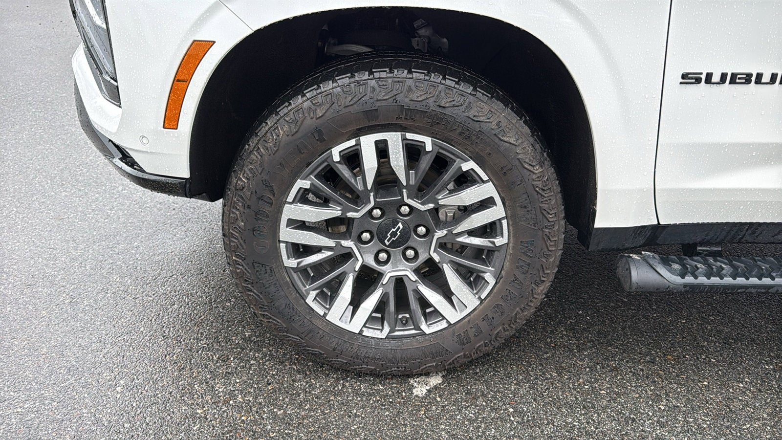 2025 Chevrolet Suburban Z71