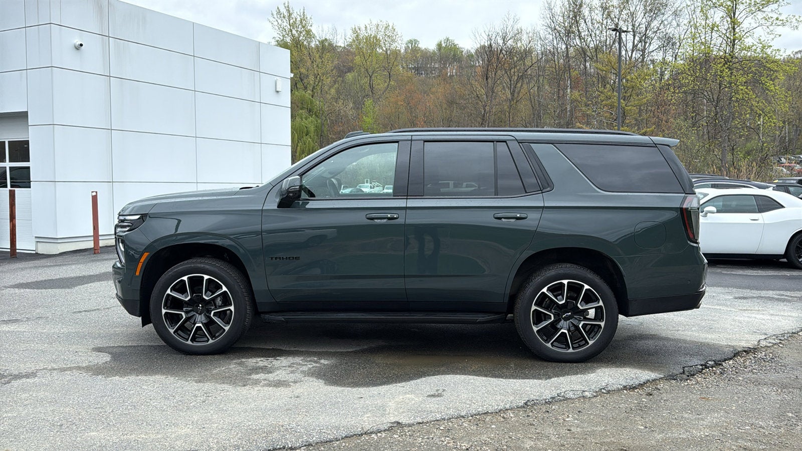 2025 Chevrolet Tahoe RST