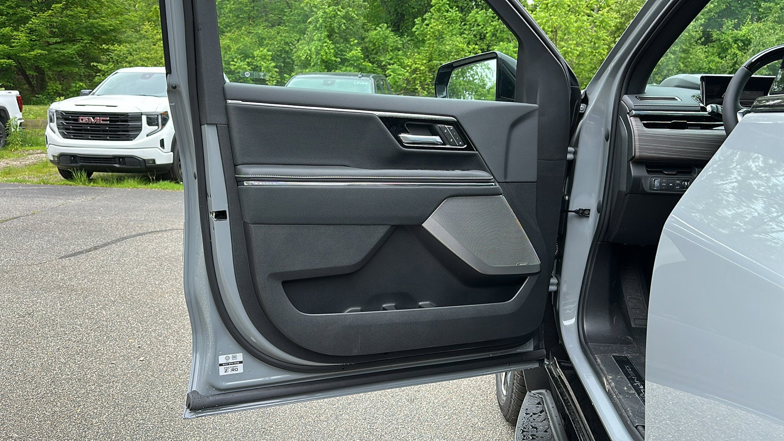 2025 GMC Sierra EV Max Range Denali