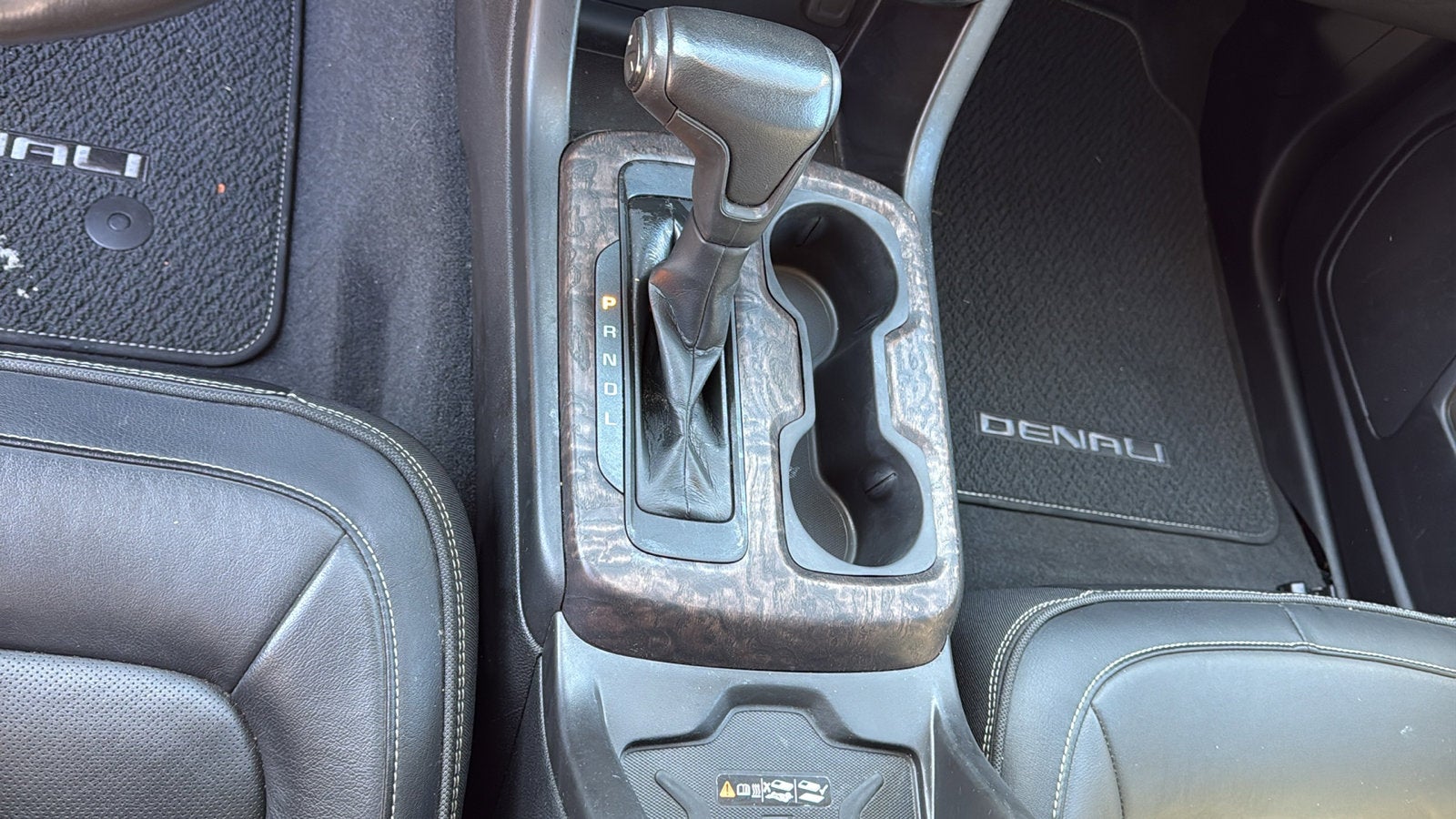 2021 GMC Canyon Denali