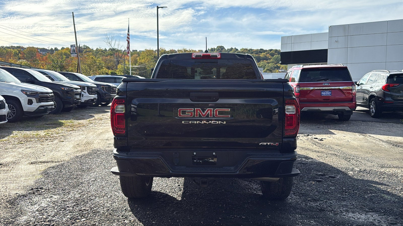2024 GMC Canyon AT4