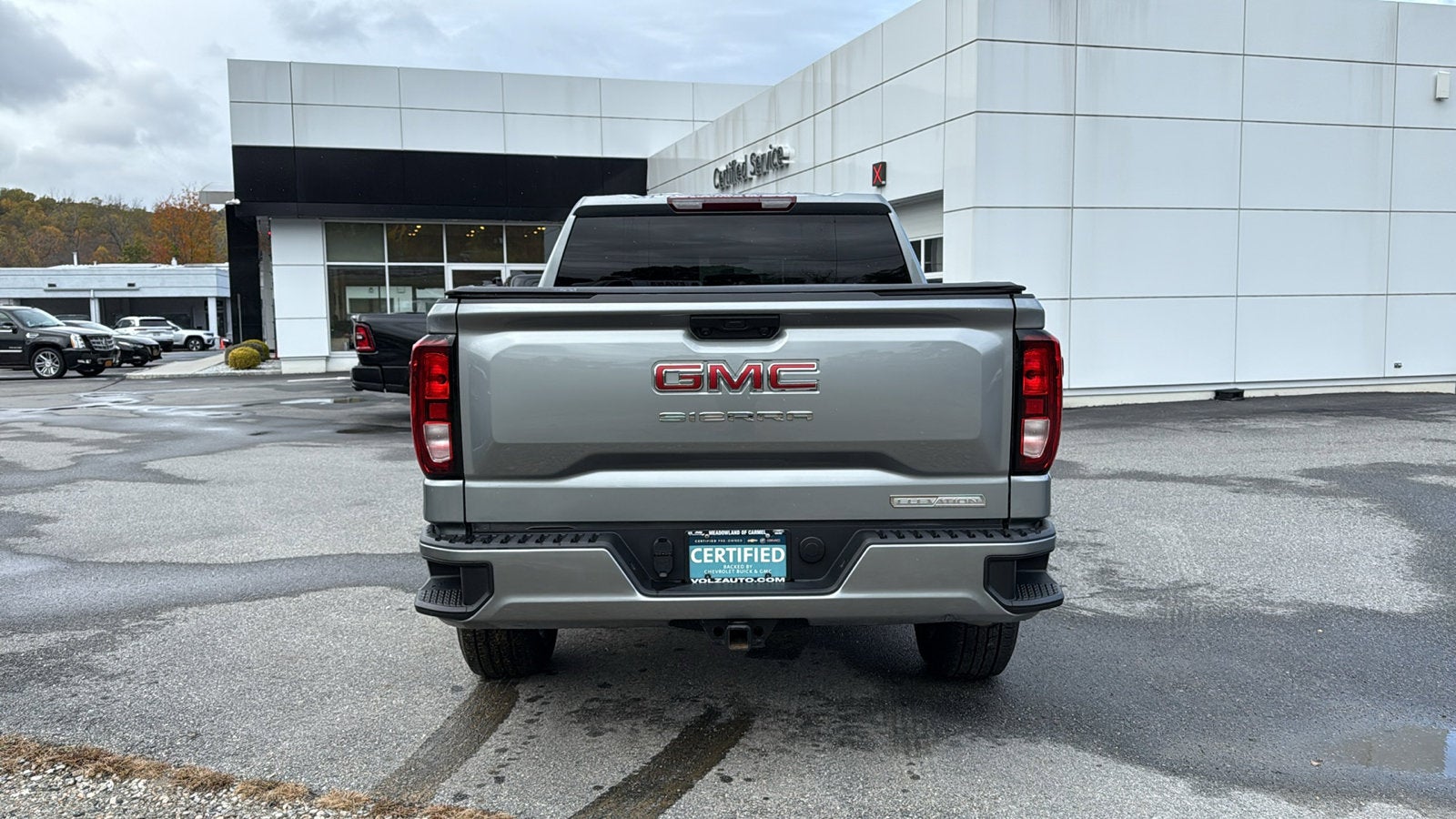 2024 GMC Sierra 1500 Elevation