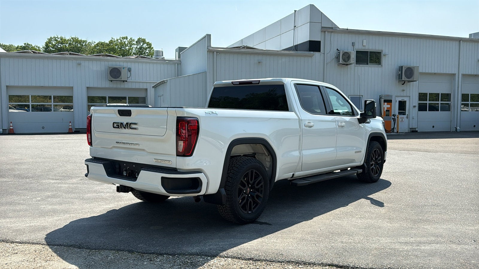 2022 GMC Sierra 1500 Elevation