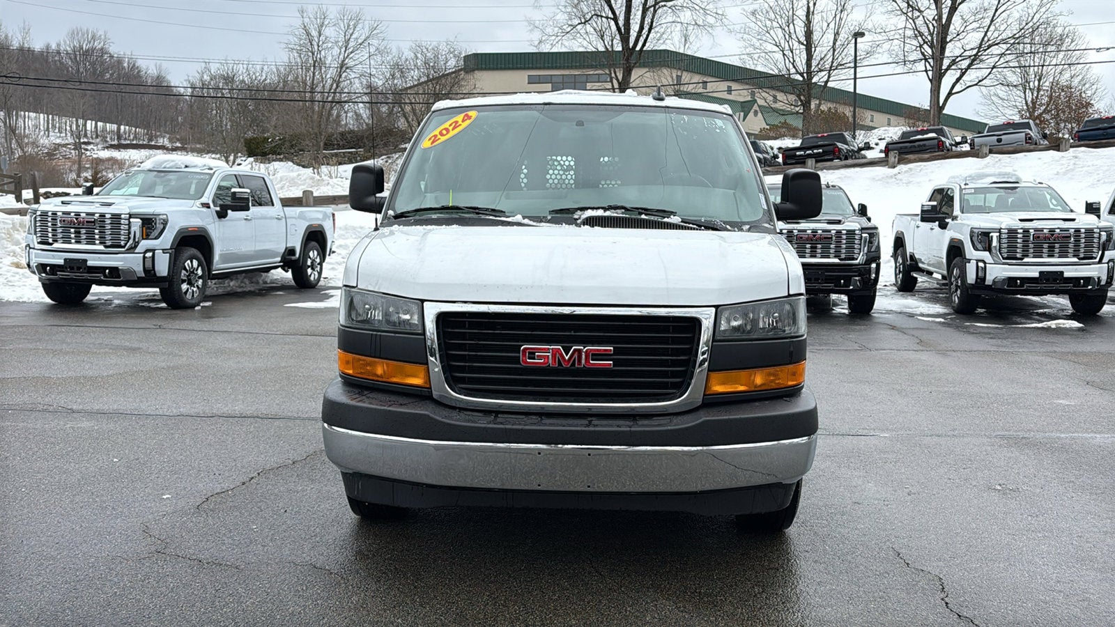 2024 GMC Savana Cargo 2500 Work Van