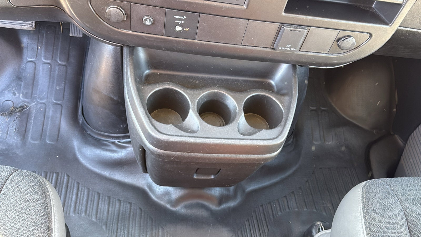 2024 GMC Savana Cargo 2500 Work Van