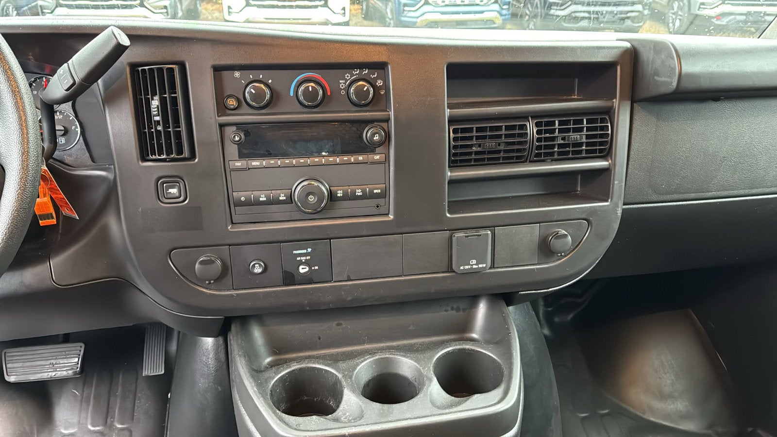 2024 GMC Savana Cargo 2500 Work Van