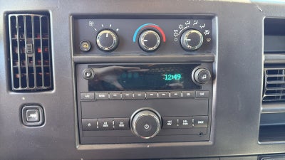 2025 GMC Savana Cargo Work Van