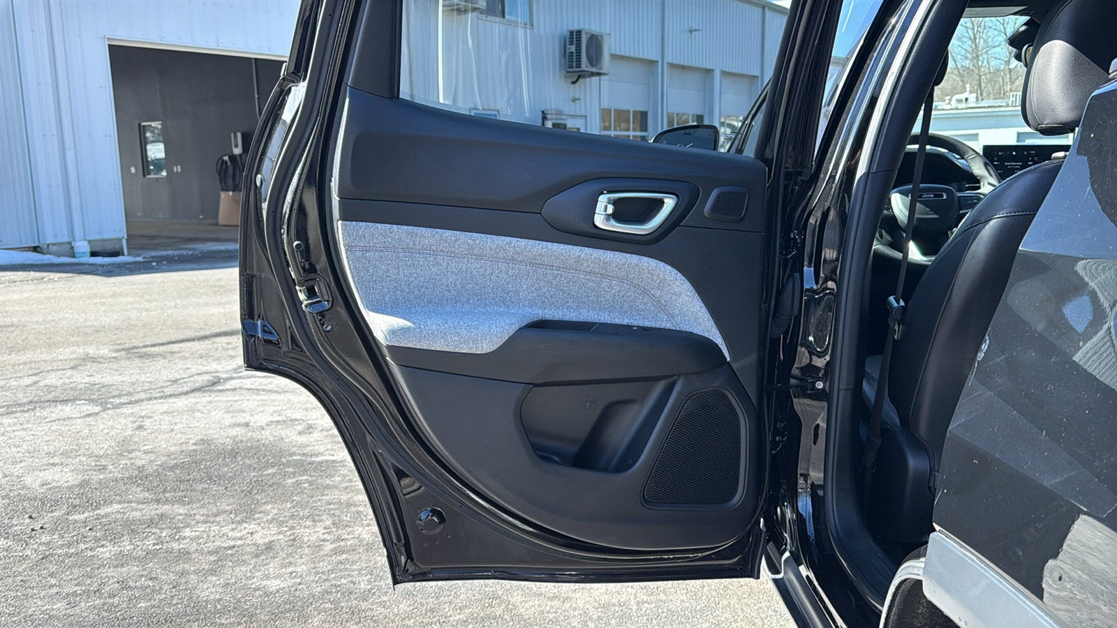 2023 Jeep COMPASS LATITUDE L