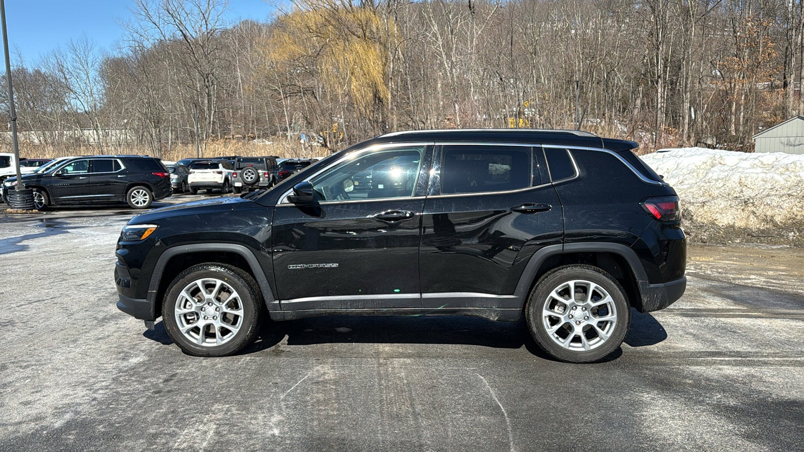 2023 Jeep COMPASS LATITUDE L
