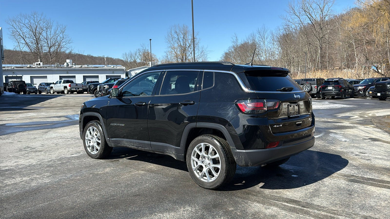2023 Jeep COMPASS LATITUDE L