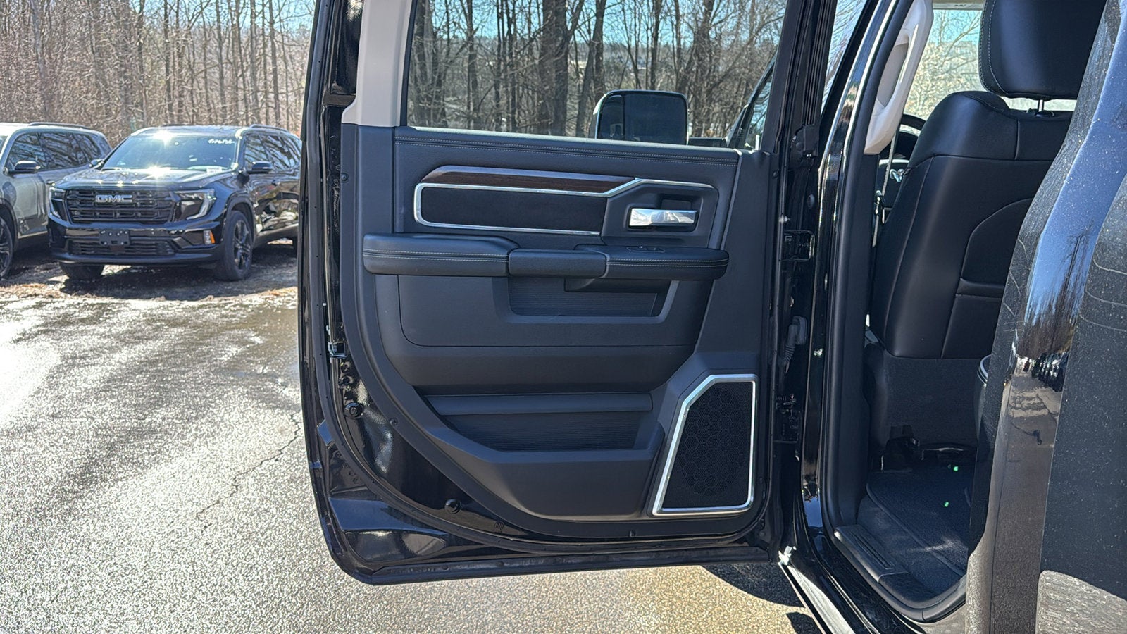 2022 RAM 3500 CREW CAB UNKNOWN