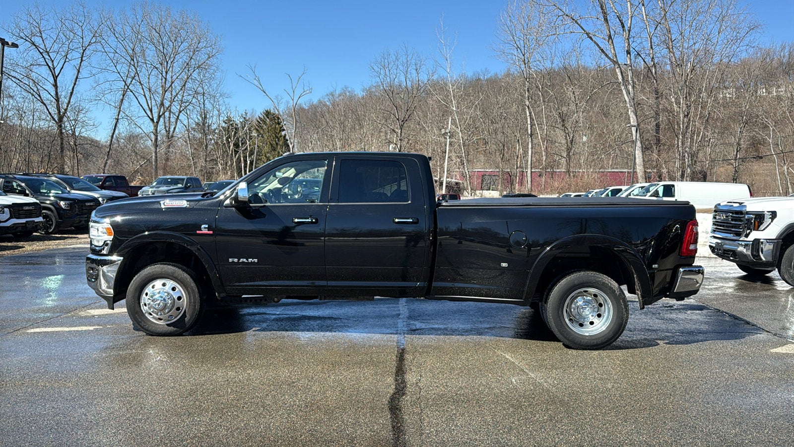 2022 RAM 3500 CREW CAB UNKNOWN