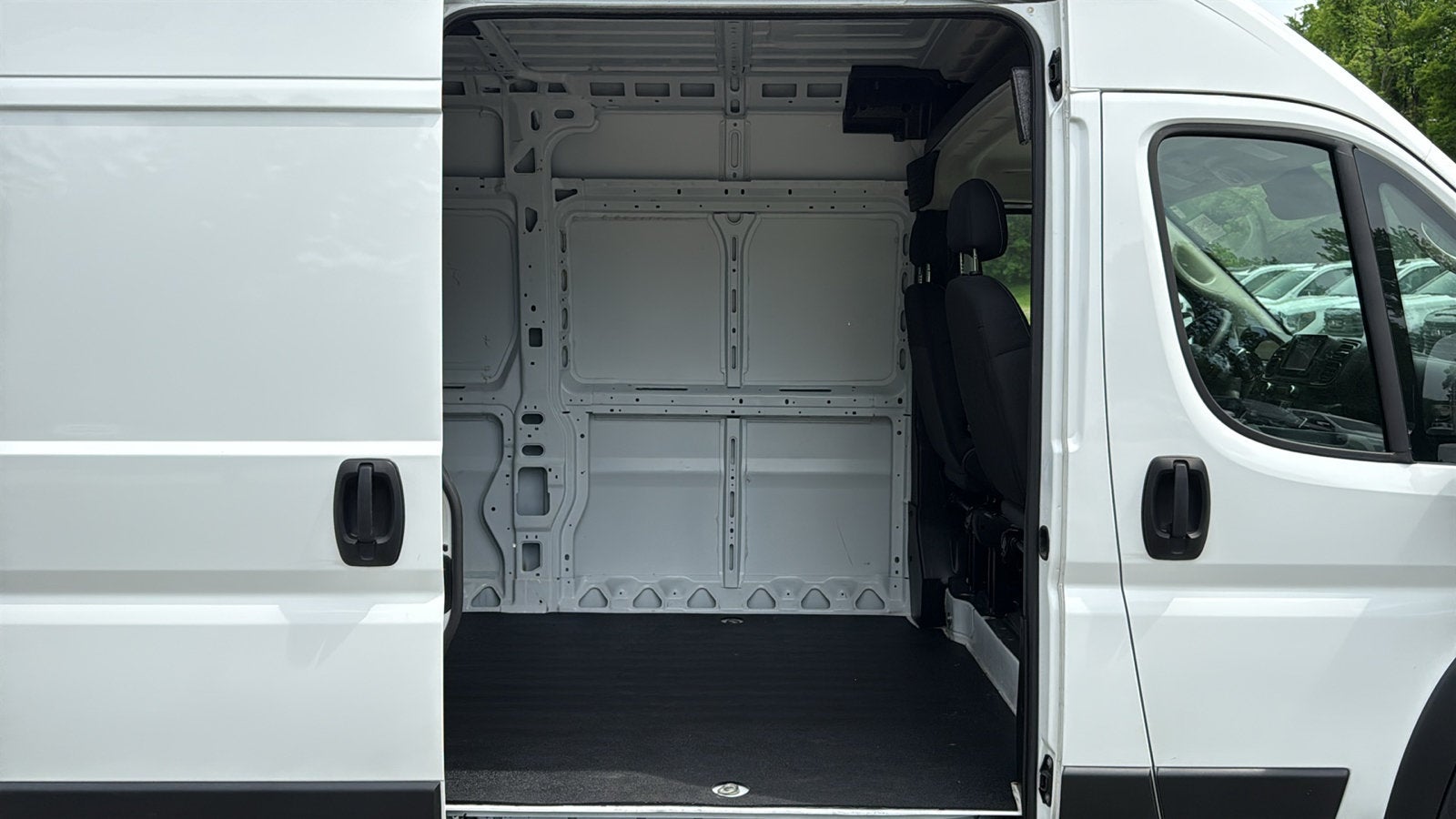 2025 RAM ProMaster 2500 Cargo Van Tradesman High Roof 159" WB w/Pass Seat