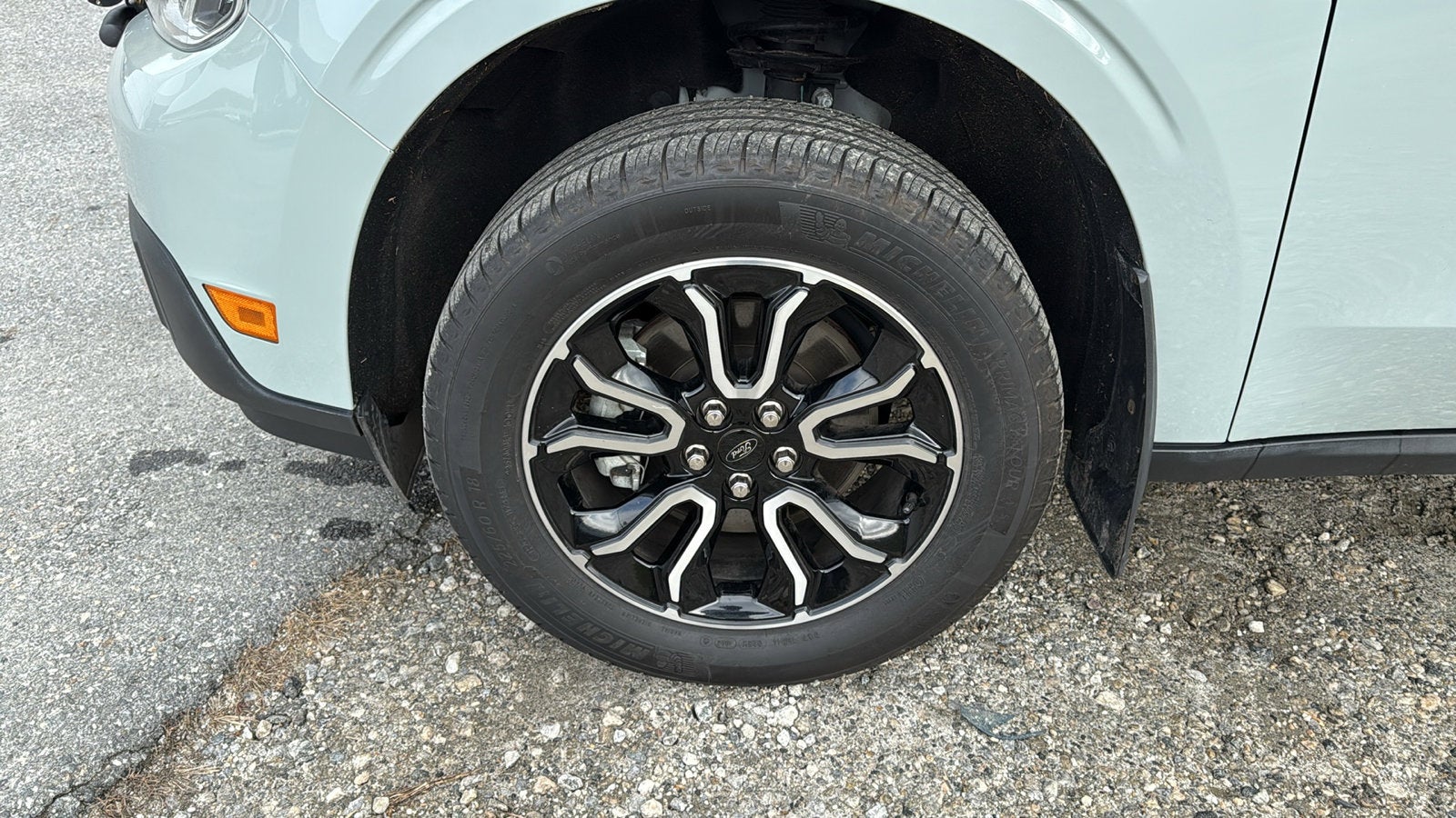 2023 Ford Maverick XL