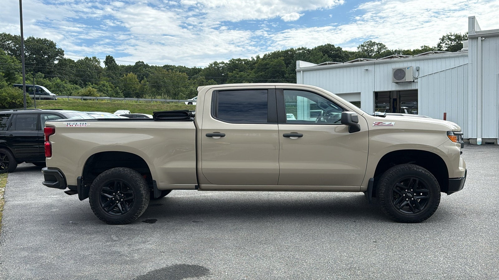 2022 Chevrolet Silverado 1500 Custom Trail Boss