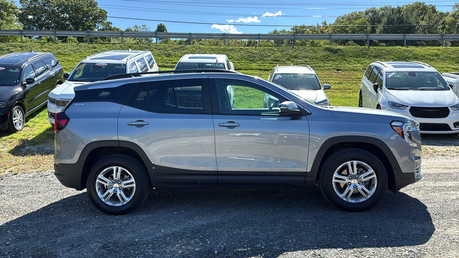 2023 GMC Terrain SLE