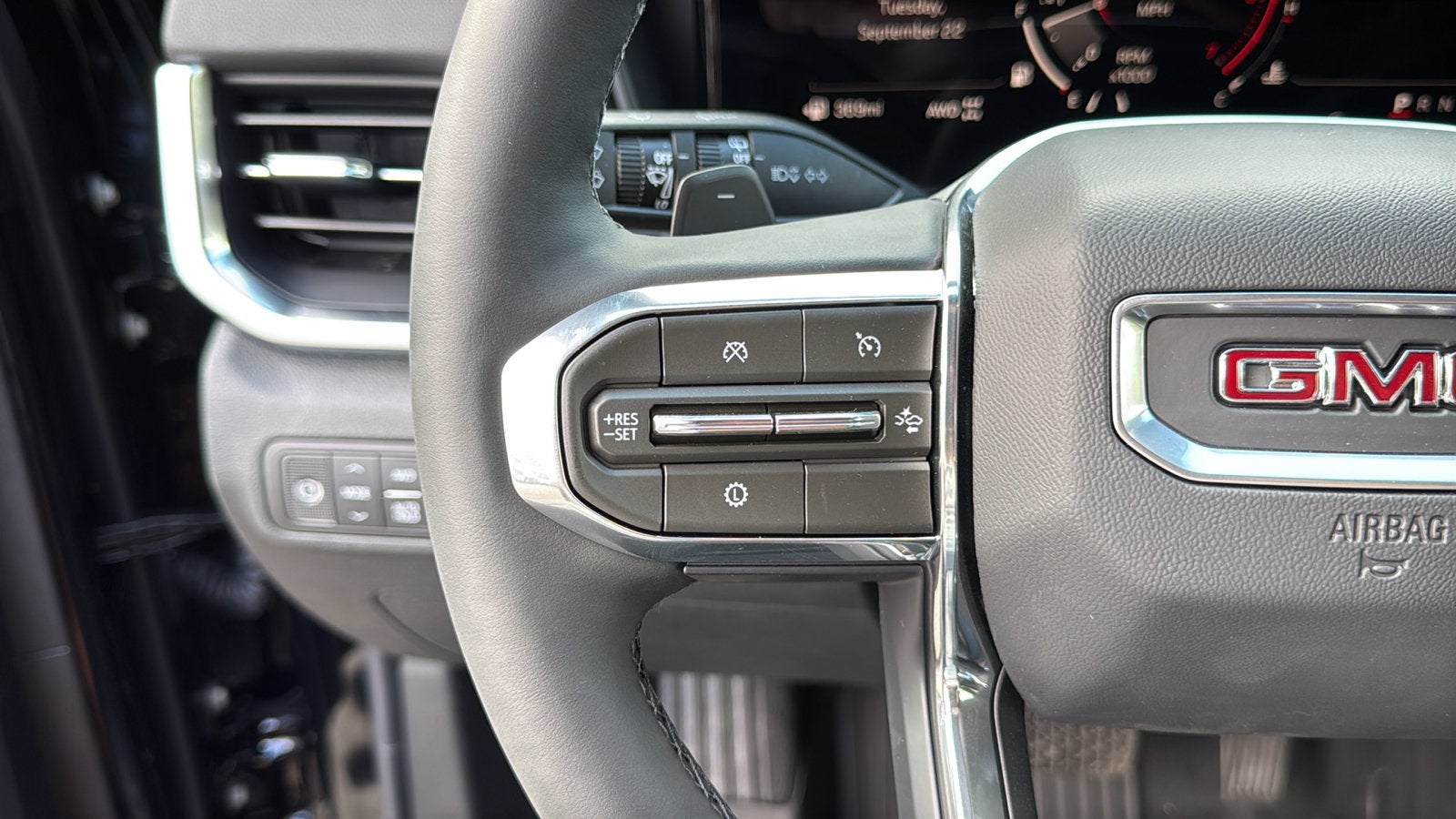 2027 GMC Terrain Elevation - Photo 10