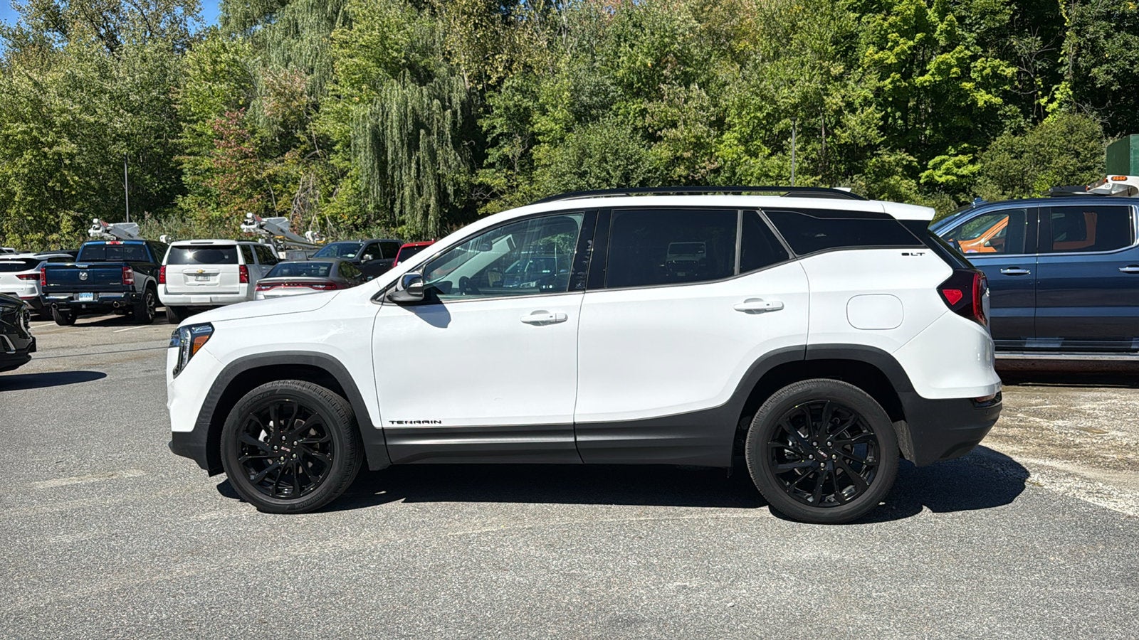 2023 GMC Terrain SLT