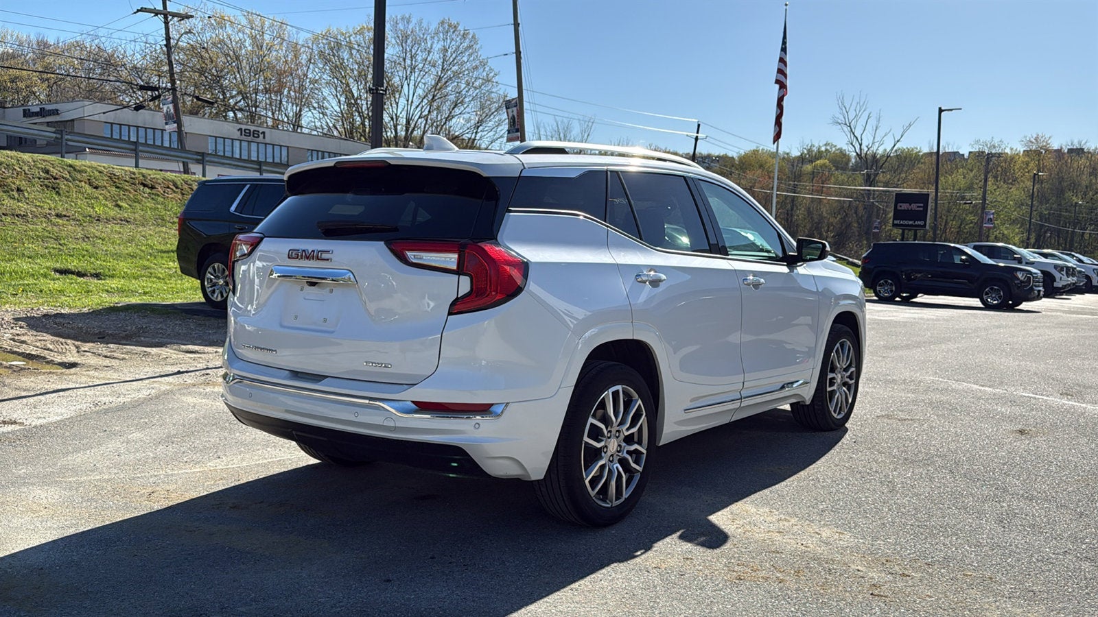 2022 GMC Terrain Denali - Photo 6