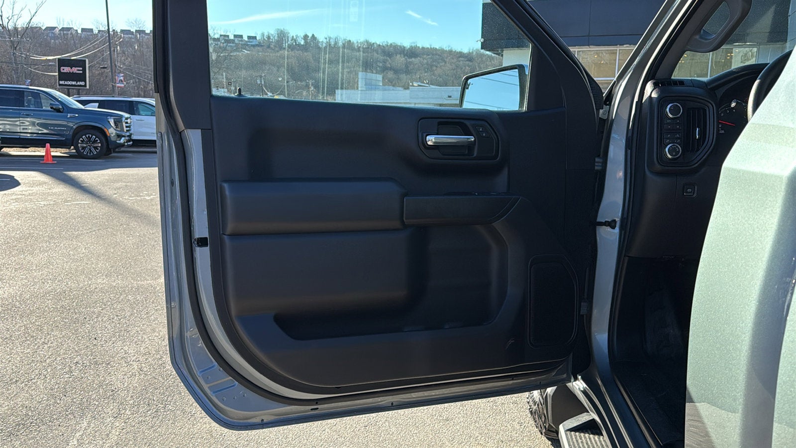 2023 GMC Sierra 1500 Pro