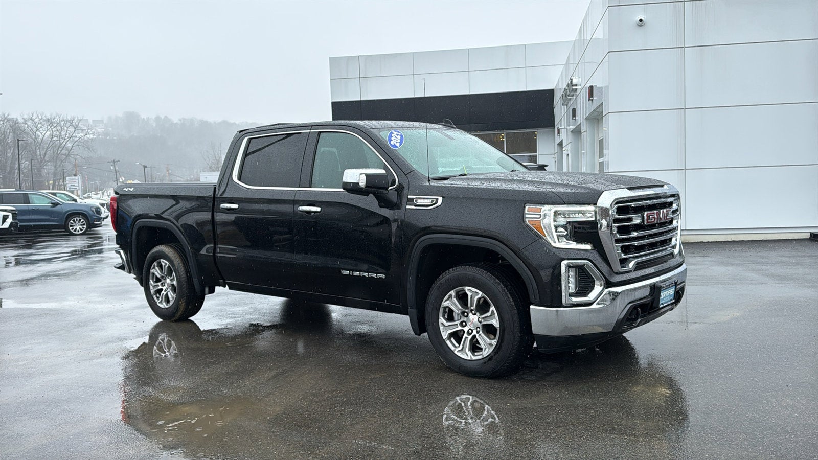2021 GMC Sierra 1500 SLT