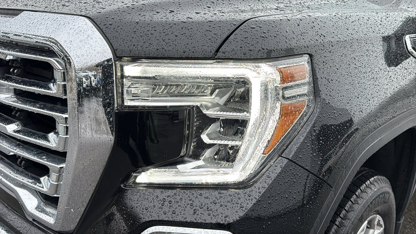 2021 GMC Sierra 1500 SLT